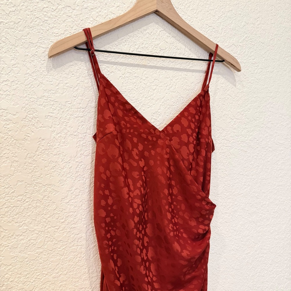 Sage The Label Rust Red Leopard Jacquard Satin Ruched Midi Dress Womens Size M - Picture 2 of 5